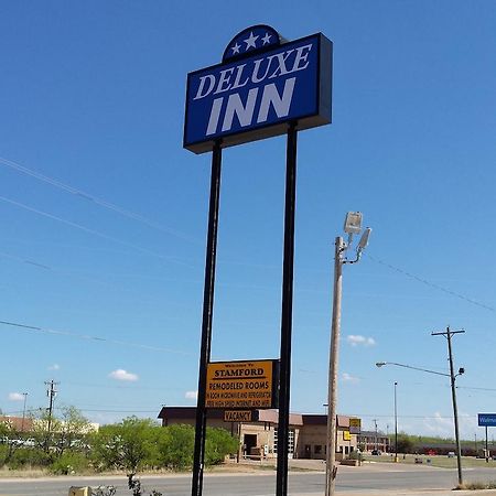 Deluxe Inn Stamford Zewnętrze zdjęcie